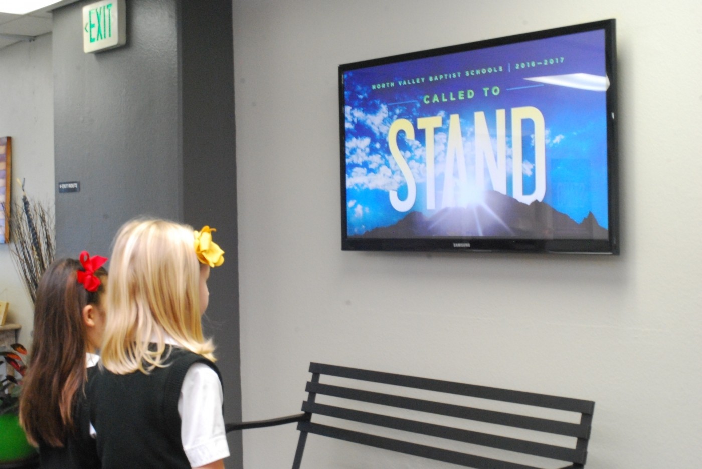 4 Church Digital Signage Examples - ScreenCloud